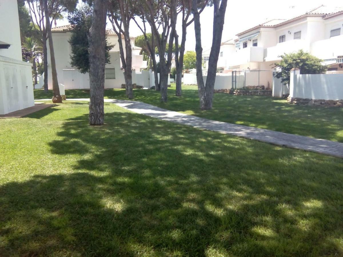Apartamento Playa de la Barrosa Chiclana de la Frontera Exterior foto